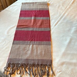 Cashmere Scarf NWOT Unisex